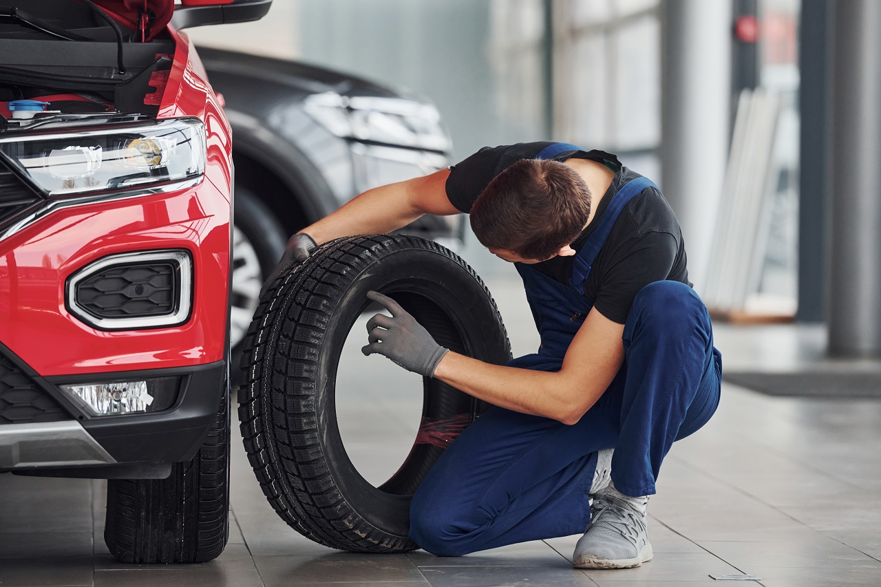 Боковина шины: что это, функции и важность для безопасности автомобиля Боковина шины: что это, функции и важность для безопасности автомобиля